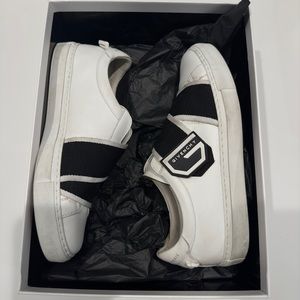 Givenchy white and black velcro sneakers with box and dustbag